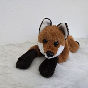 FAO Schwarz Adopt a Pets Plush Lying Realistic Red Fox